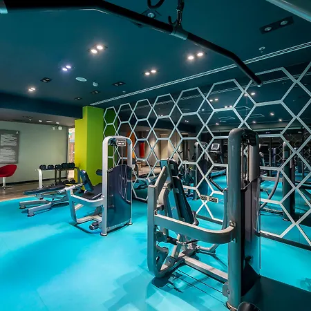 - Duvenonu By Ihg Hotel