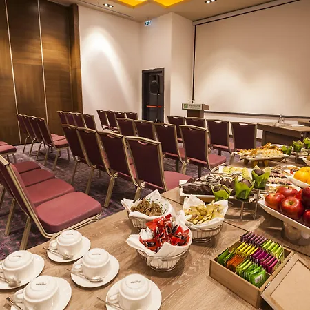 - Duvenonu By Ihg Hotel Kayseri