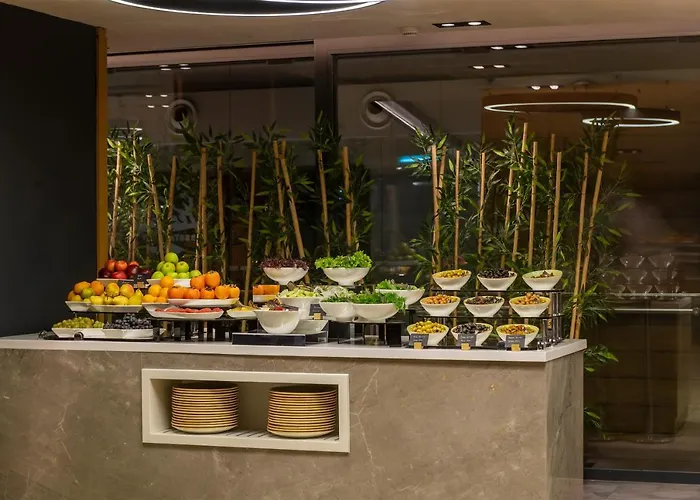 - Duvenonu By Ihg Hotel