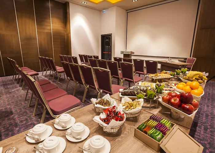 - Duvenonu By Ihg Hotel Kayseri