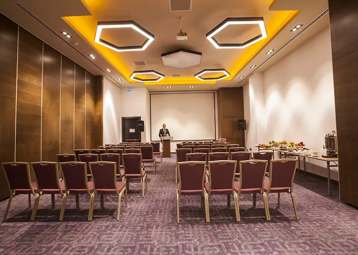 Hotel - Duvenonu By Ihg 4*