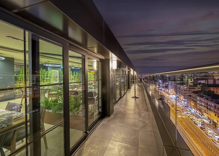 - Duvenonu By Ihg 4* Kayseri